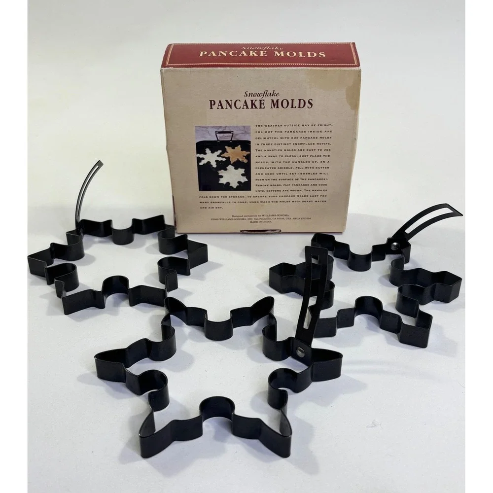 Williams Sonoma Snowflake Pancake Molds Set of 3 Black Non-Stick Winter Holiday